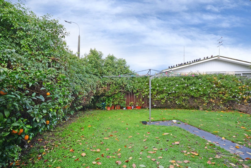 33A Burns Grove, Trentham, Upper Hutt - Carousel 12