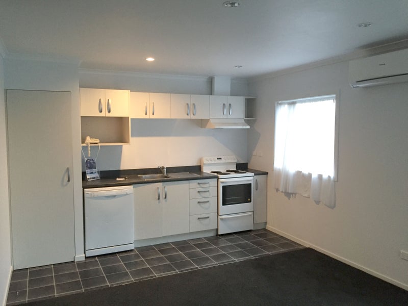 15D Korimako Street, Frankton, Hamilton - Carousel 2