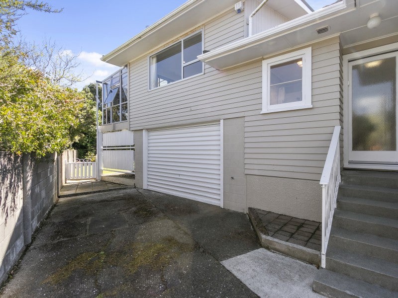 25 Laurel Grove, Maungaraki, Lower Hutt - Carousel 16