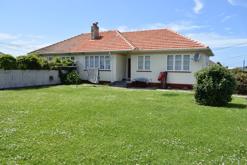 10 Farnham Street, Oamaru North, Oamaru - Carousel 1