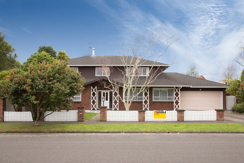 106 Waterloo Crescent, Hokowhitu, Palmerston North - Carousel 2