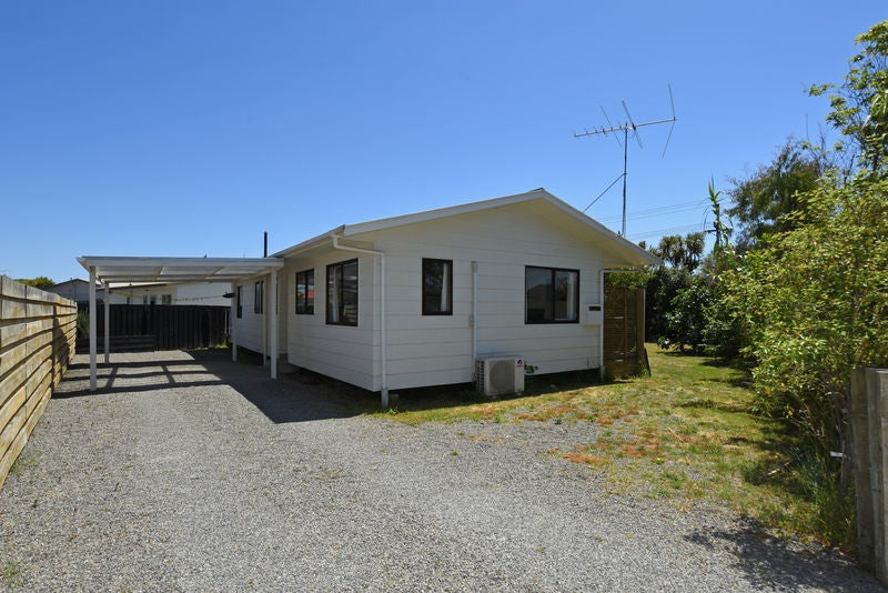 79 Jellicoe Street, Martinborough - Carousel 2