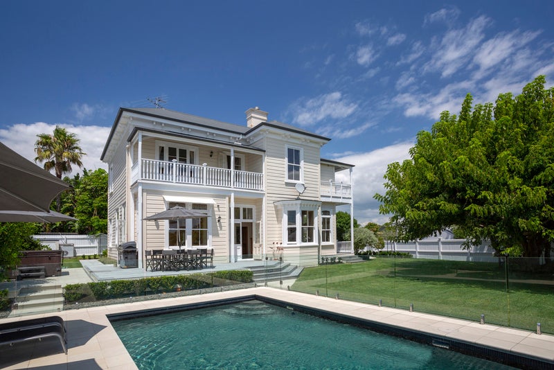 3 Cremorne Street, Herne Bay, Auckland - Carousel 1