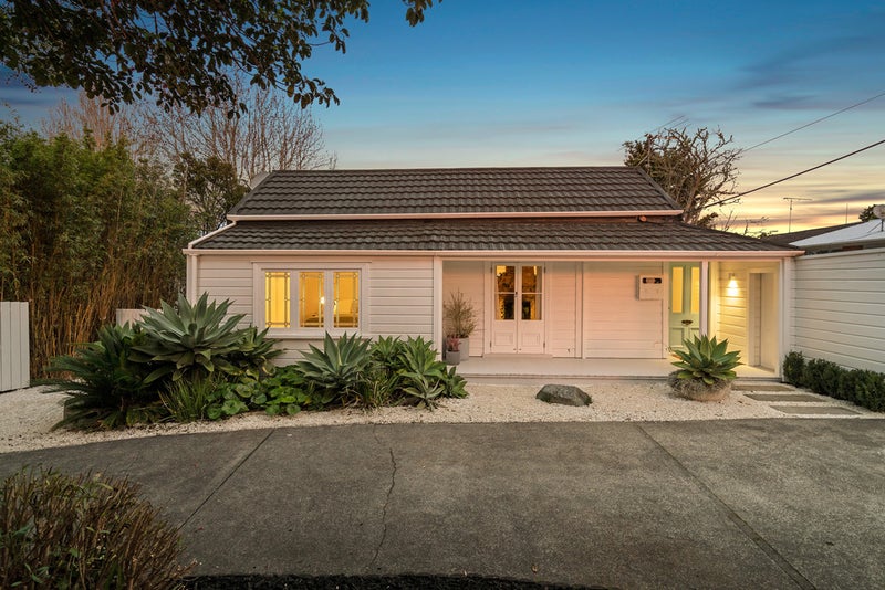 24 Rangatira Road, Birkenhead, Auckland - Carousel 1