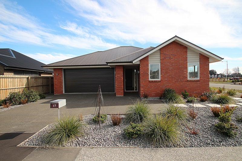 49 Te Whenu Crescent, Marshland, Christchurch - Carousel 1