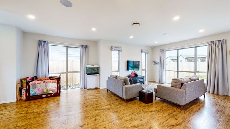 80 Colonial DR, Stanmore Bay, Silverdale - Carousel 2