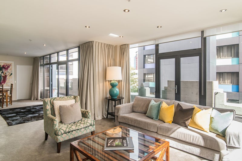 902/332 Lambton Quay, Wellington Central, Wellington - Carousel 1