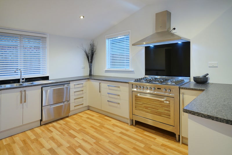 39 Petrie Street, Richmond, Christchurch - Carousel 2