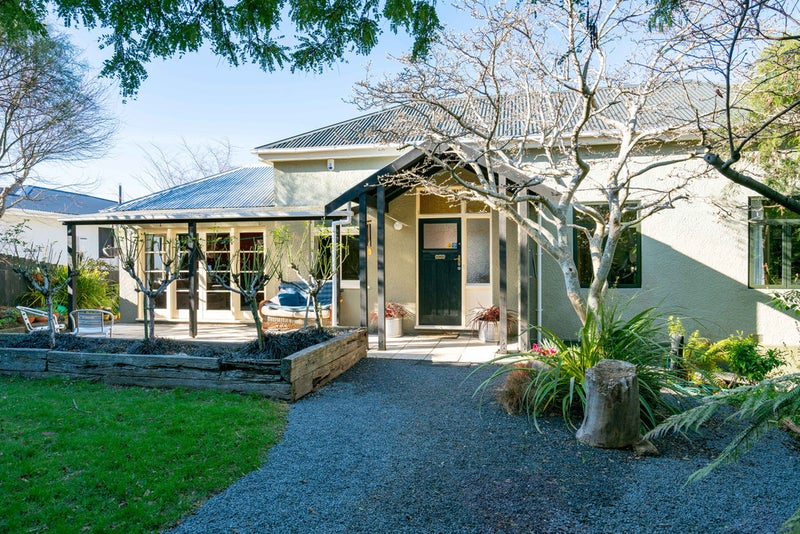 24 Hart Street, Belleknowes, Dunedin - Carousel 2