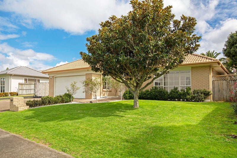 85 Golfland Drive, Golflands, Auckland - Carousel 2