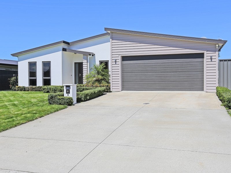 9 Edwards Street, Frimley, Hastings - Carousel 15