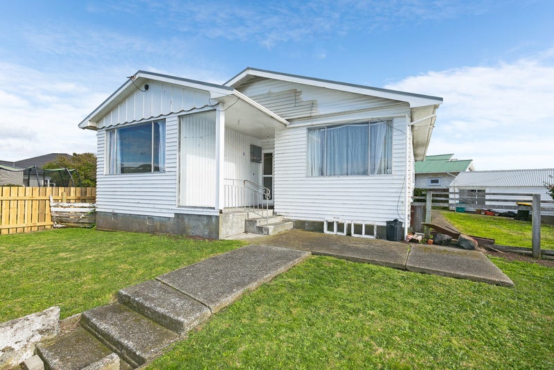 9 Crawford Green, Miramar, Wellington - Carousel 19