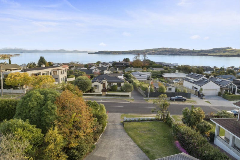 80 Rokino Road, Hilltop, Taupo - Carousel 2