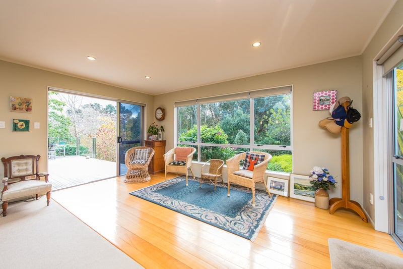 12 Watt Livingstone Road, Westmere, Whanganui - Carousel 2