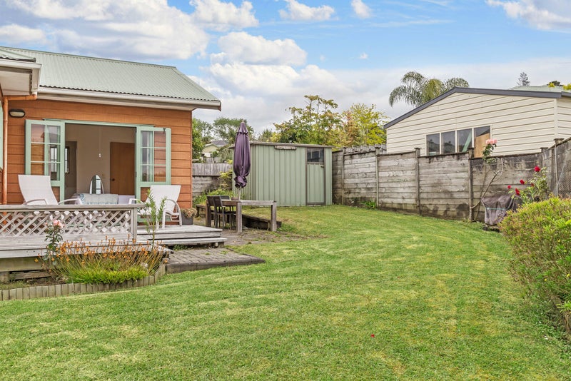7 Robinia Place, Snells Beach, Snells Beach - Carousel 26