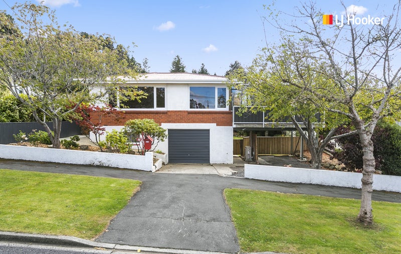 24 St Albans Street, Bradford, Dunedin - Carousel 1