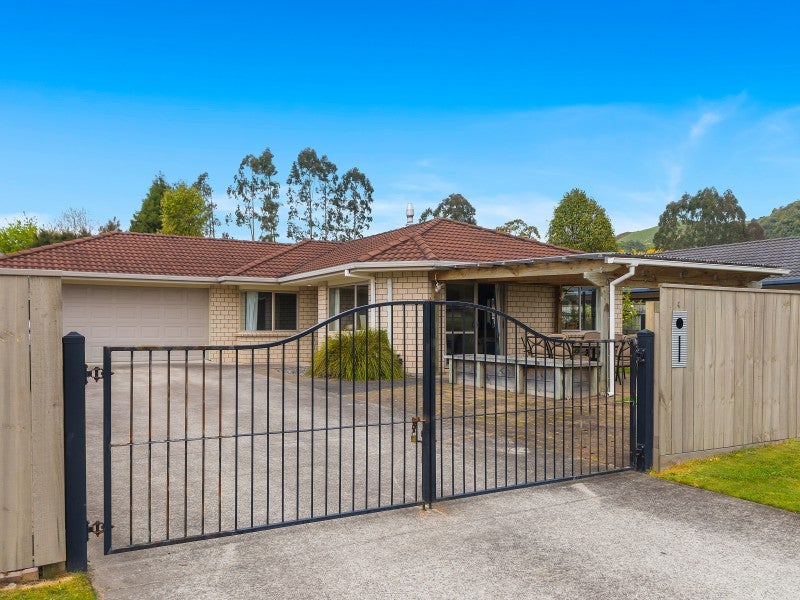 4 Kauae Place, Ngongotaha, Rotorua - Carousel 1