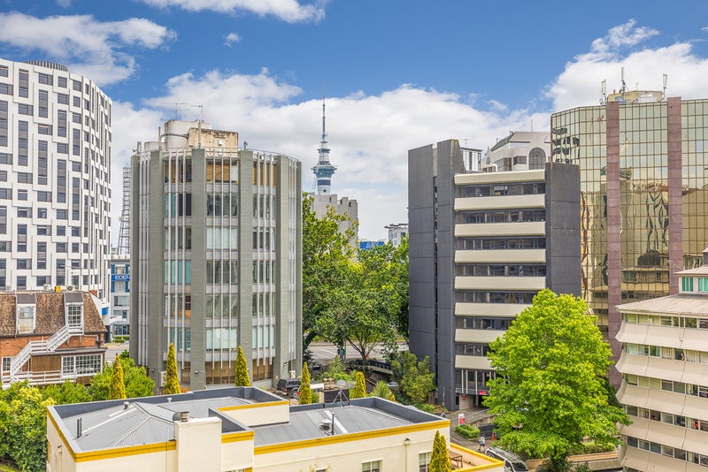 12E/15 Whitaker Place, Grafton, Auckland - Carousel 1