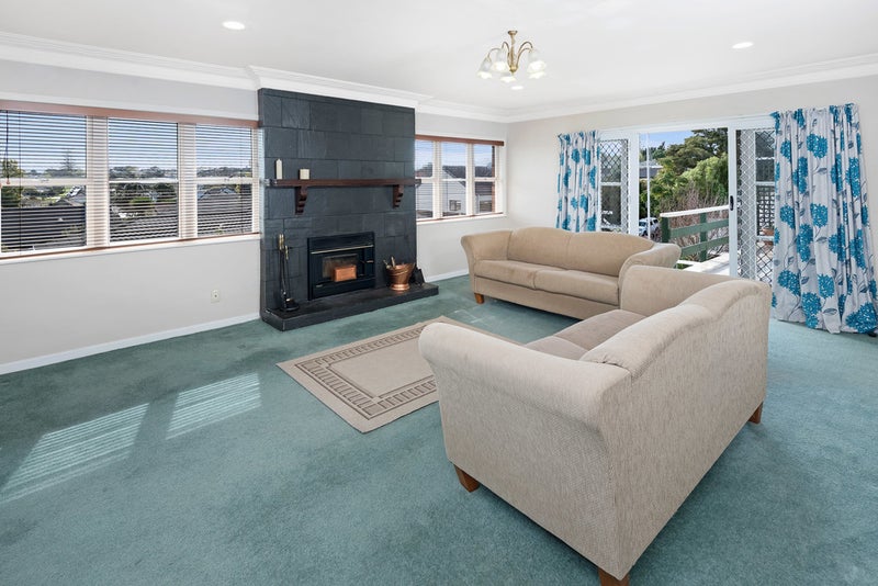 1/39 Gibraltar Street, Howick, Auckland - Carousel 2