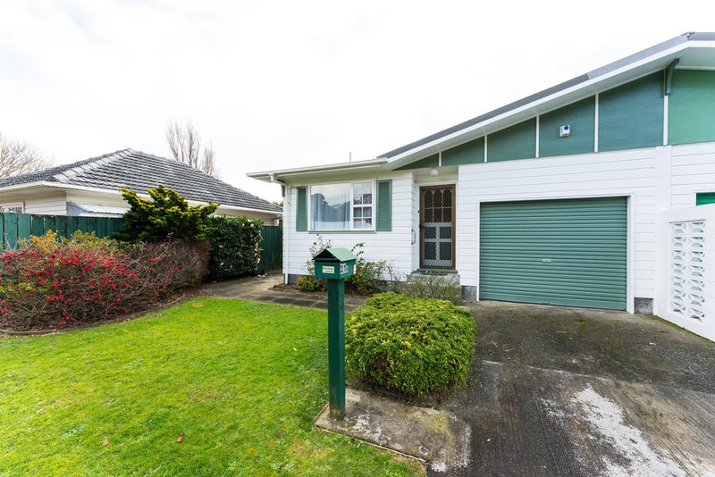 21A Hamerton Street, Naenae, Lower Hutt - Carousel 1