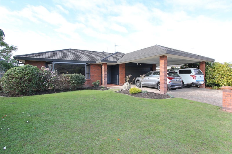 217 Auckland Road, Greenmeadows, Napier - Carousel 1