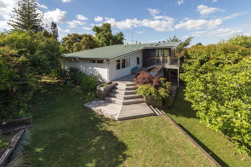 8 Highfield Place, Lynmore, Rotorua - Carousel 1