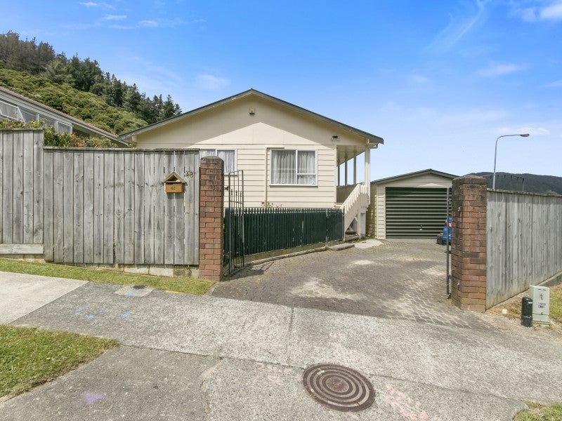 48 Castlerea Street, Wainuiomata, Lower Hutt - Carousel 17