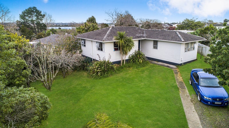 290 Mahia Road, Weymouth, Auckland - Carousel 2