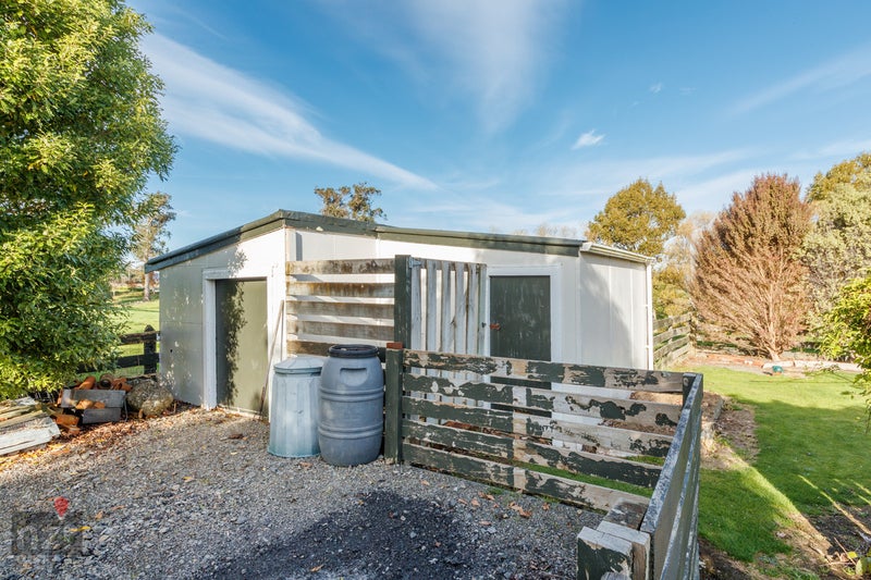 12 Perry Line, Kiwitea, Feilding - Carousel 20