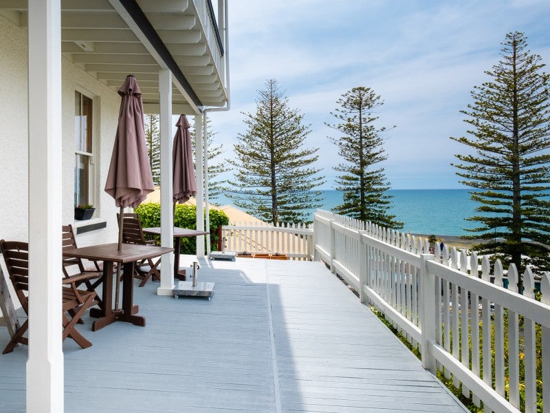5 Seaview Terrace, Bluff Hill, Napier - Carousel 2