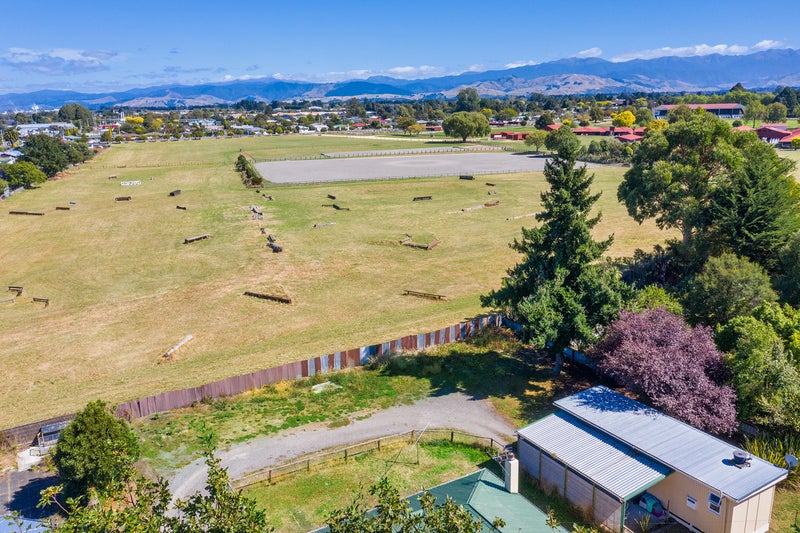 11A Fleet Street, Solway, Masterton - Carousel 20