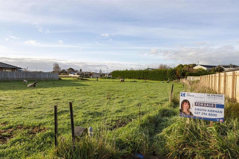 3 Reremoana Close, Hāwera - Carousel 1