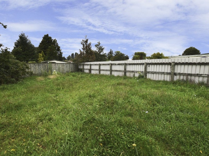 31 Takapuna Road, Kakahi - Carousel 4