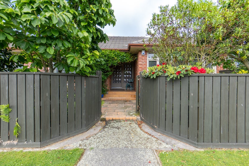 20 Jennifer Street, Bryndwr, Christchurch - Carousel 21