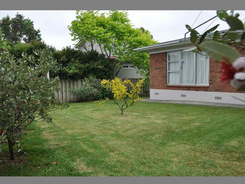 21 Hawkins Street, Meadowbank, Auckland - Carousel 18