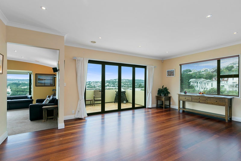 73 Otaki Street, Miramar, Wellington - Carousel 1