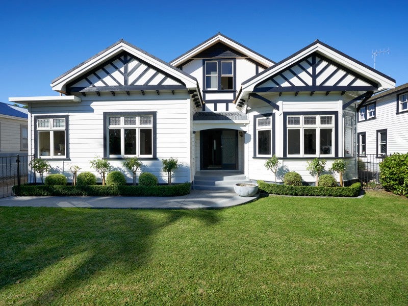 19 Jull Street, Napier South, Napier - Carousel 19