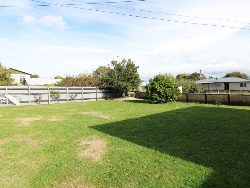 36 Brooklyn Road, Carterton - Carousel 20