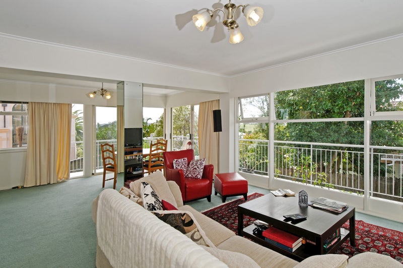 3/30 Coates Avenue, Orakei, Auckland - Carousel 2