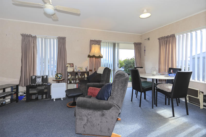 12A Hayes Avenue, Gate Pa, Tauranga - Carousel 2