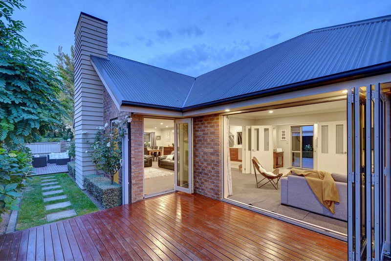 22 Crombie Green, Northwood, Christchurch - Carousel 20