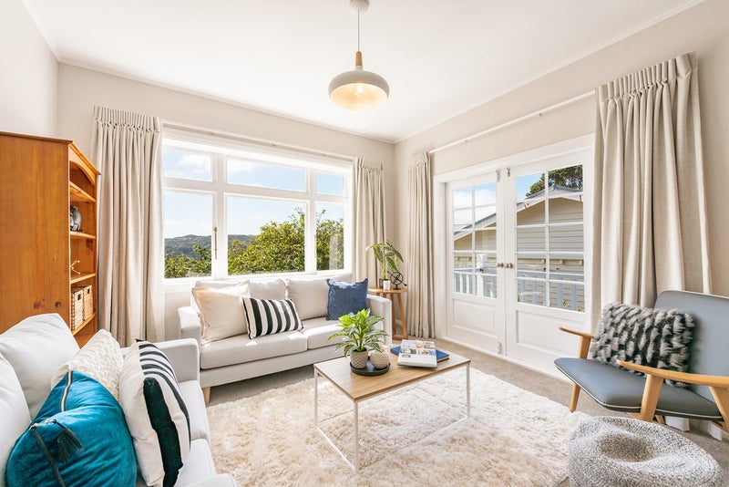 87 Duthie Street, Karori, Wellington - Carousel 1