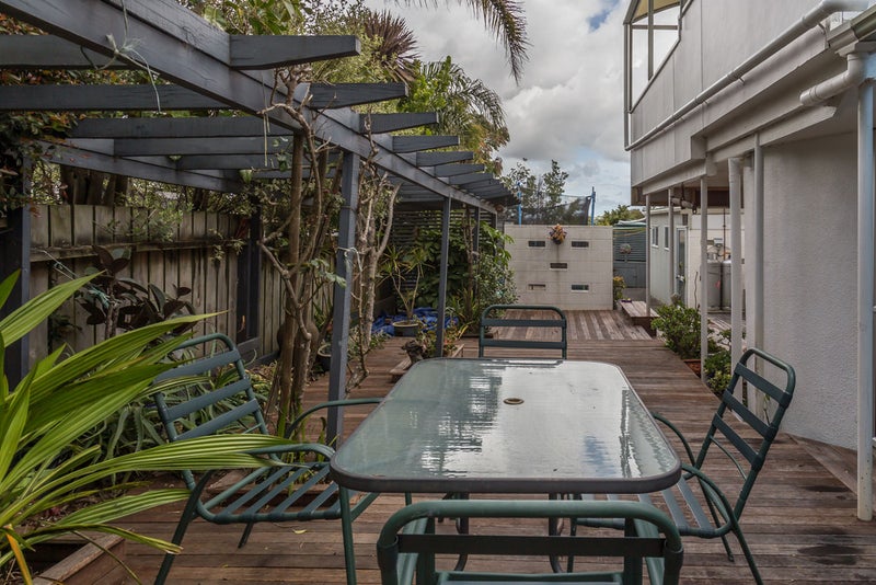 4 Melandra Road, Stanmore Bay, Whangaparaoa - Carousel 26