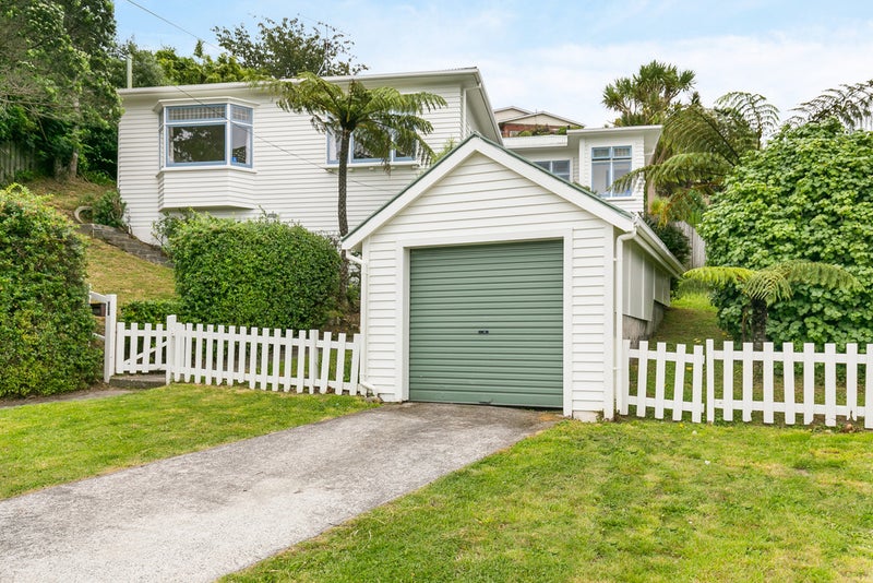 102 Farnham Street, Mornington, Wellington - Carousel 20