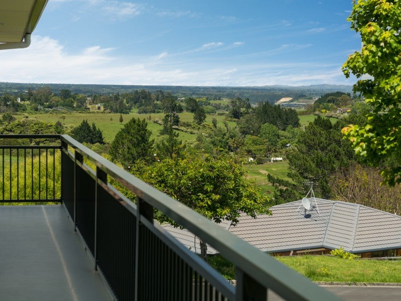 26 Bell Common Close, Bethlehem, Tauranga - Carousel 2