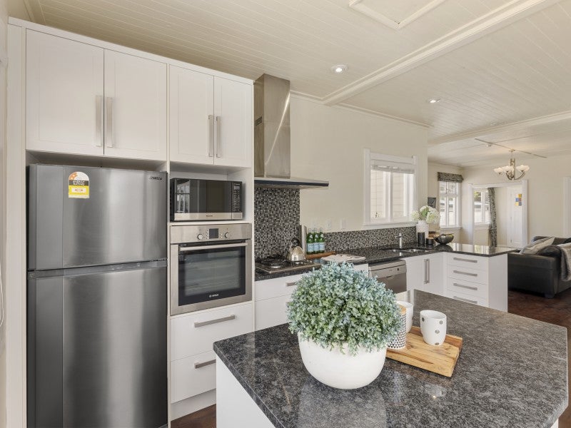 41 Moa Street, Alicetown, Lower Hutt - Carousel 2