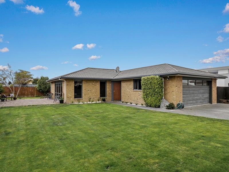 7 Easthaven Place, Redwoodtown, Blenheim - Carousel 1