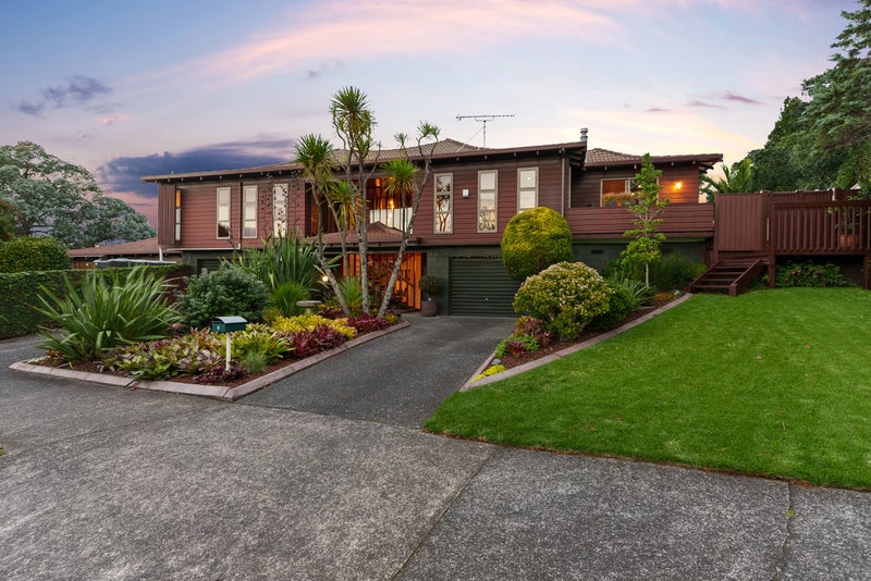 42 Gowing Drive, Meadowbank, Auckland - Carousel 1