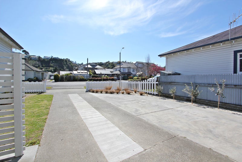 2/98 Thackeray Street, CENTRAL, NAPIER - Carousel 17