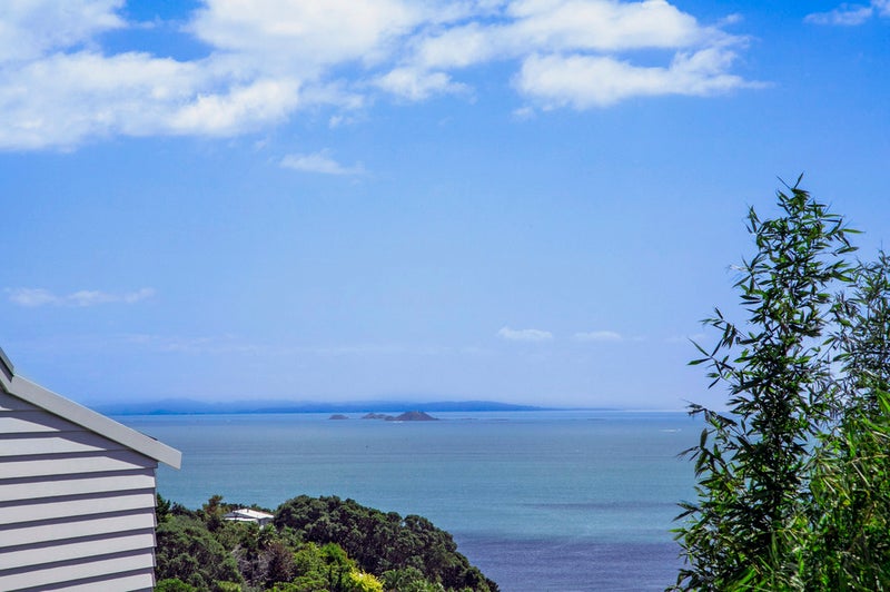4AS Bay Road, Palm Beach, Waiheke Island - Carousel 1